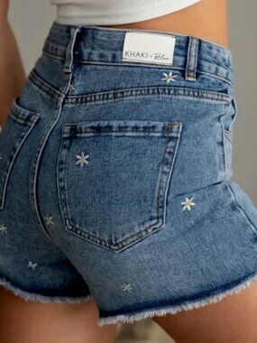 Khaki & Blue Daisy Embroidered High Rise Denim Shorts Frayed Hem Size 5/27 Y2K